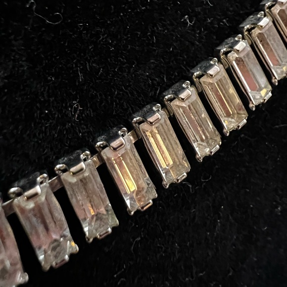 Kleinfeld Swarovski Crystal Backdrop Necklace - Picture 4 of 4